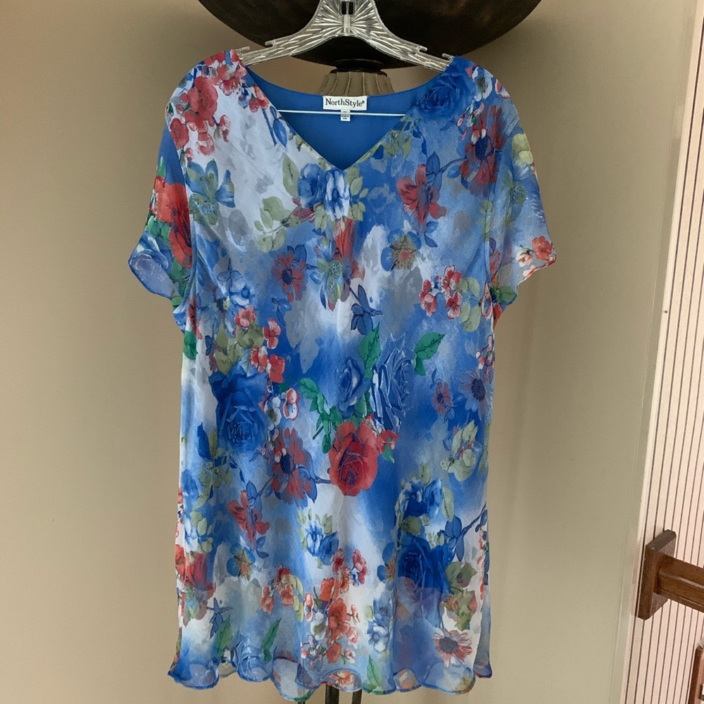 NorthStyle Plus Tunic